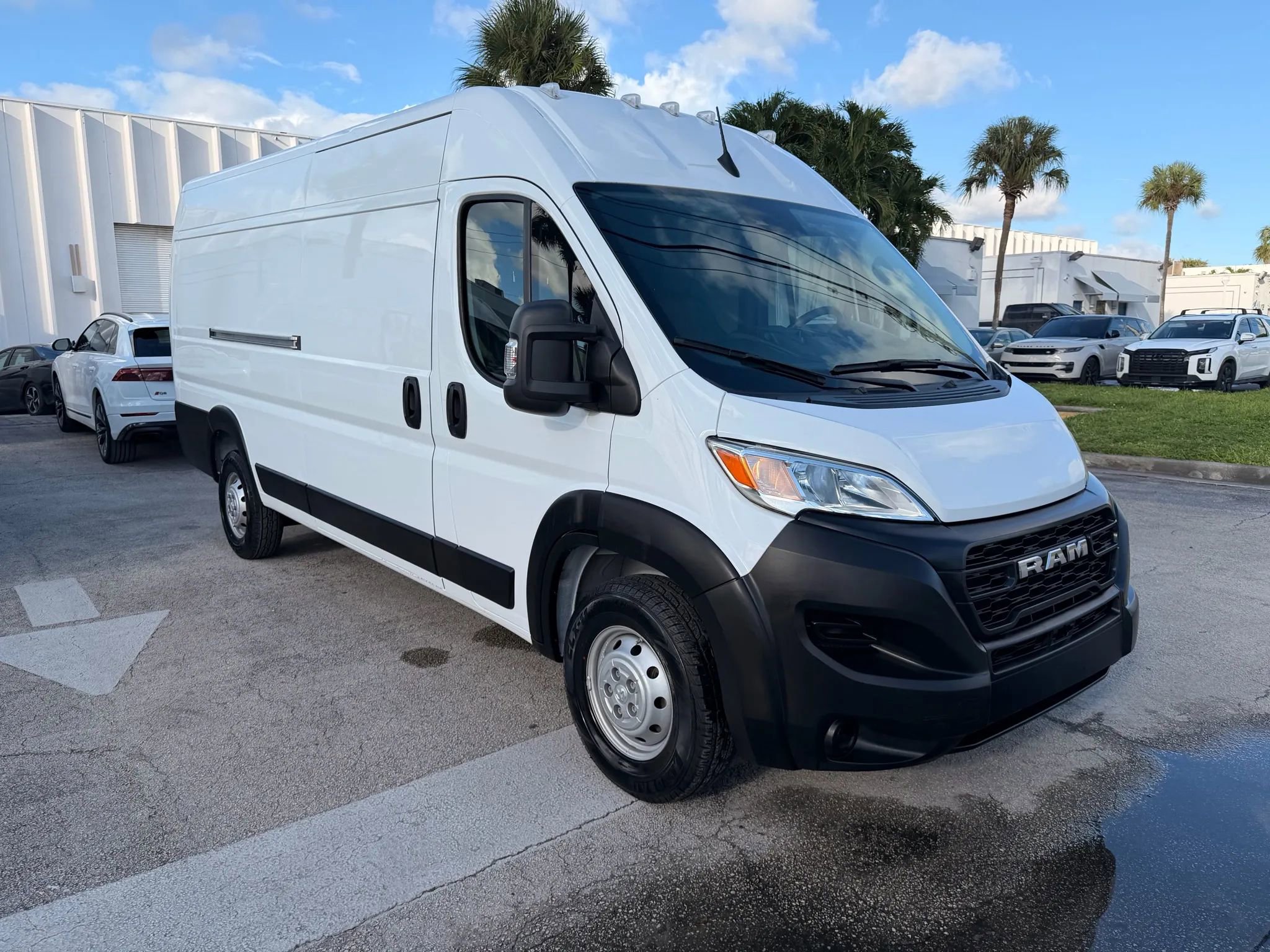 Used 2023 RAM ProMaster 3500 image 1