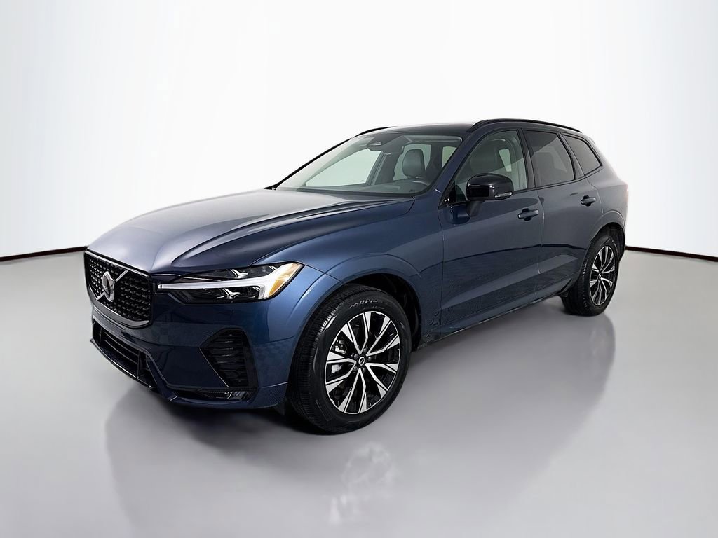 Used 2025 Volvo XC60 B5 Core AWD/4WD image 1