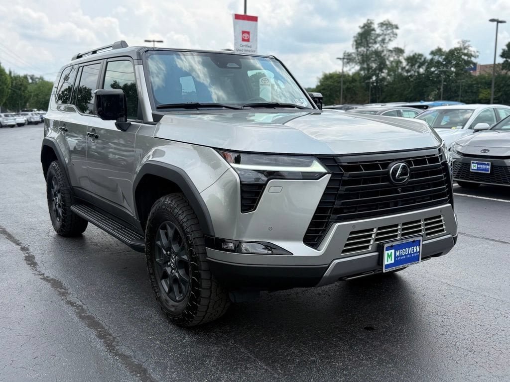 Used 2024 Lexus GX 550 AWD/4WD image 12