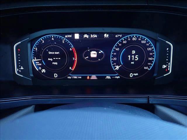 Used 2023 Volkswagen Taos SEL image 25