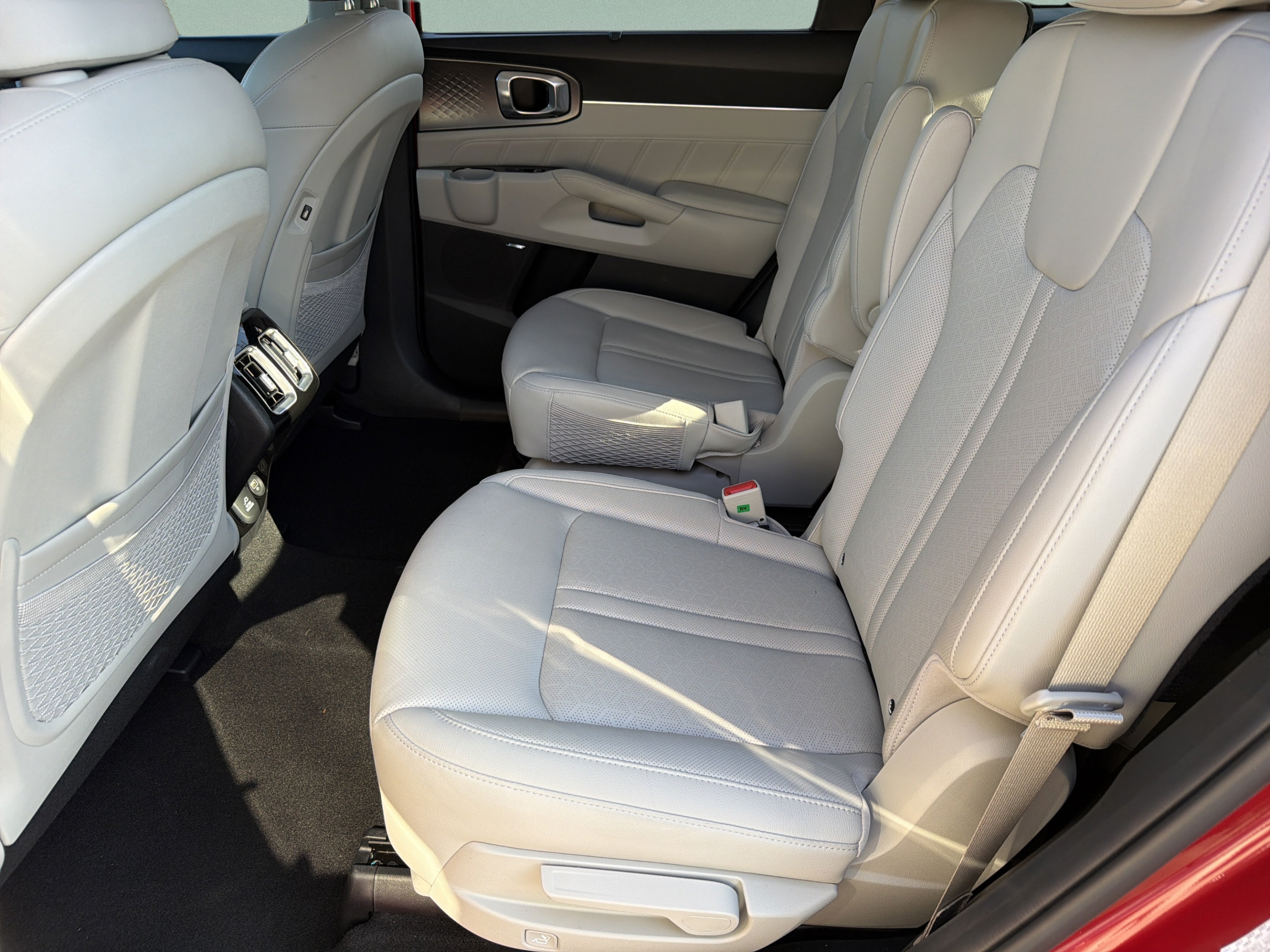 Certified 2023 Kia Sorento SX Prestige AWD/4WD image 33