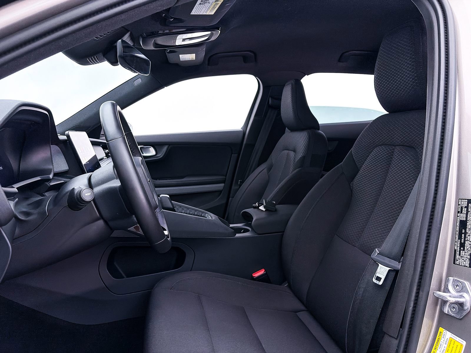 Used 2022 Polestar Polestar 2 AWD/4WD image 18