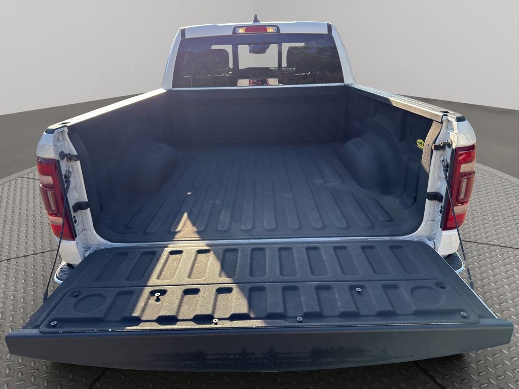 Used 2019 RAM 1500 Limited AWD/4WD image 9
