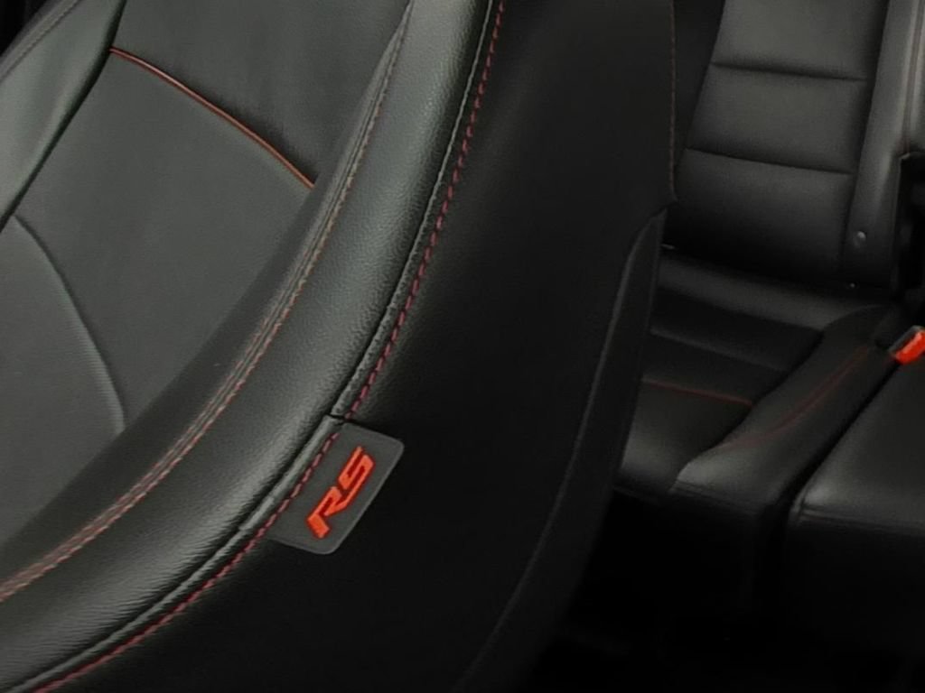 Used 2022 Chevrolet Equinox RS w/ RS Leather Package FWD image 15