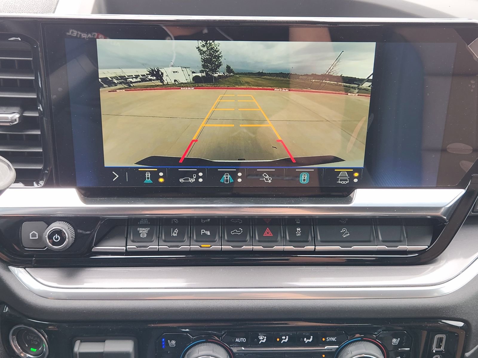 New 2026 Chevrolet Silverado 2500 High Country w/ Technology Package AWD/4WD image 18