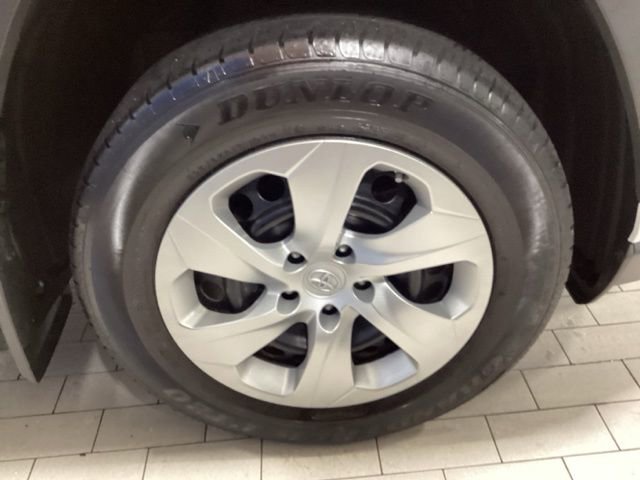 Used 2023 Toyota RAV4 LE image 24