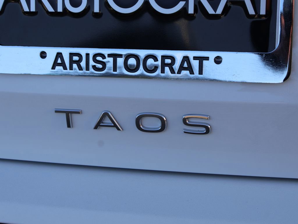 New 2026 Volkswagen Taos SEL image 19