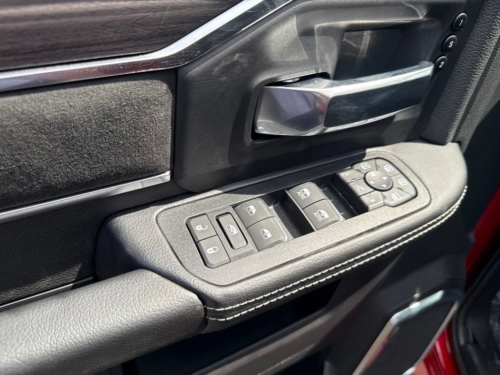 New 2026 RAM 3500 Laramie w/ Night Edition AWD/4WD image 20
