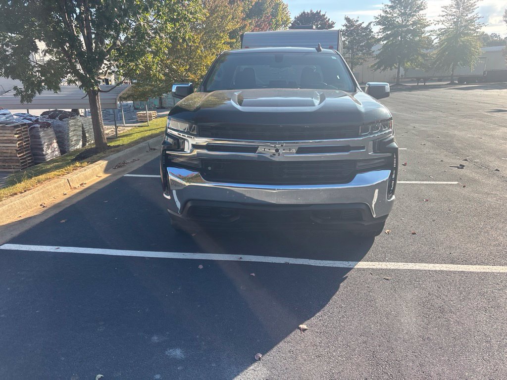Used 2020 Chevrolet Silverado 1500 LT w/ Bed Protection Package AWD/4WD image 2