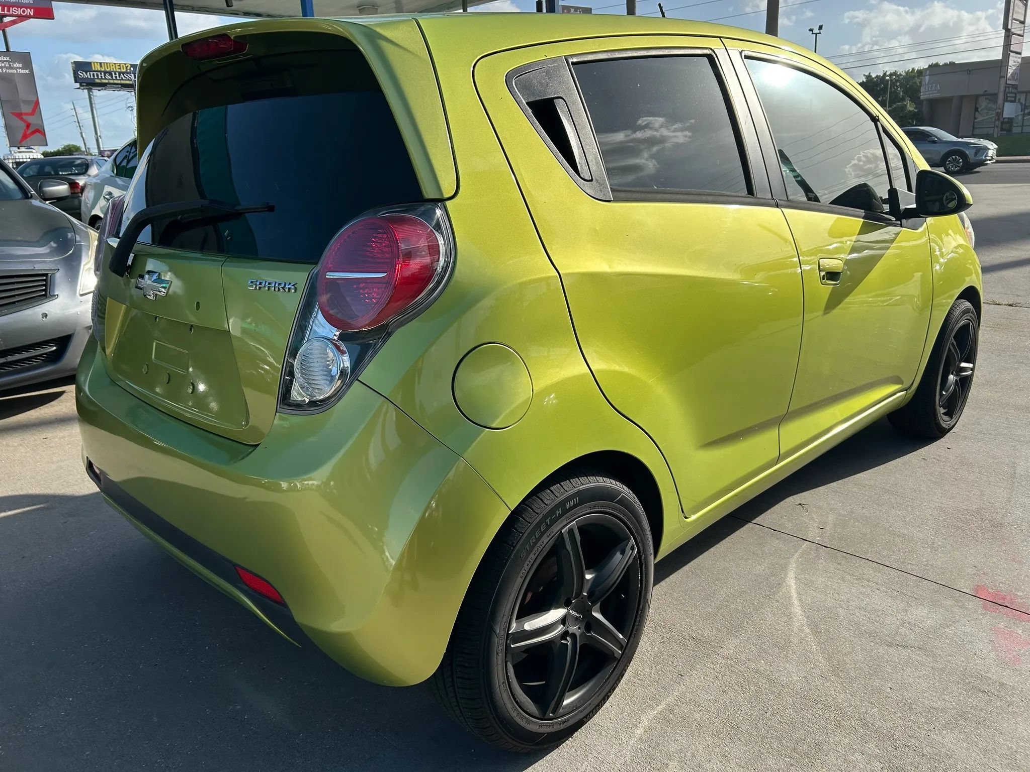 Used 2013 Chevrolet Spark LT FWD image 5
