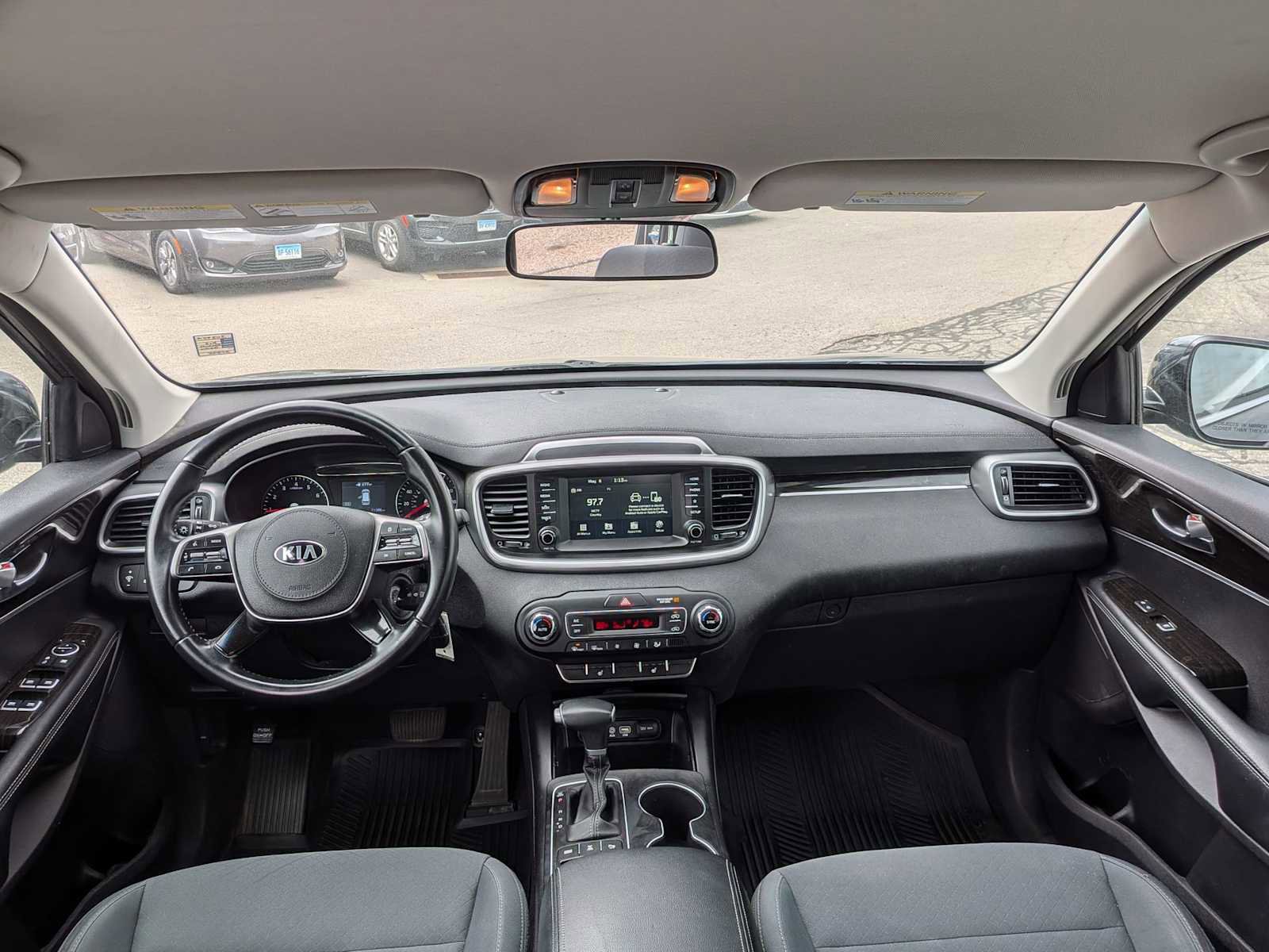 Used 2020 Kia Sorento LX w/ LX I4 Convenience Package AWD/4WD image 20
