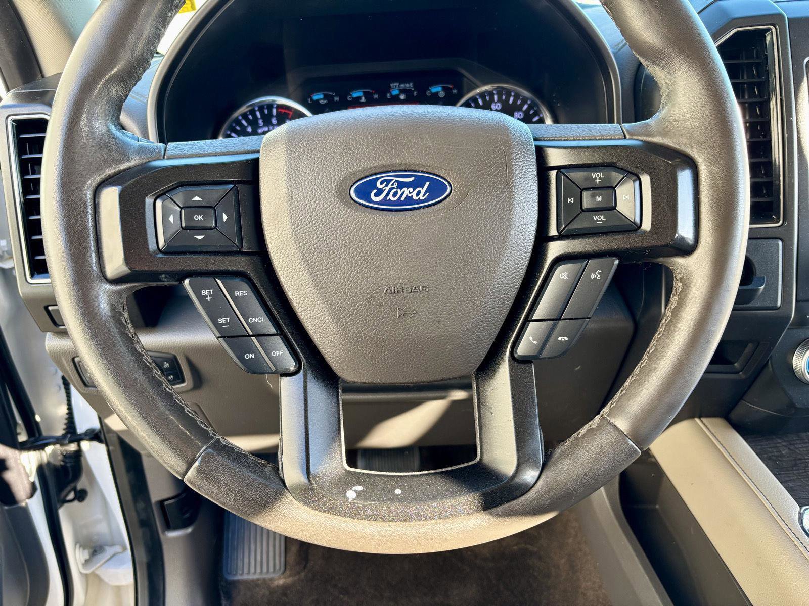 Used 2018 Ford Expedition Max Limited image 34