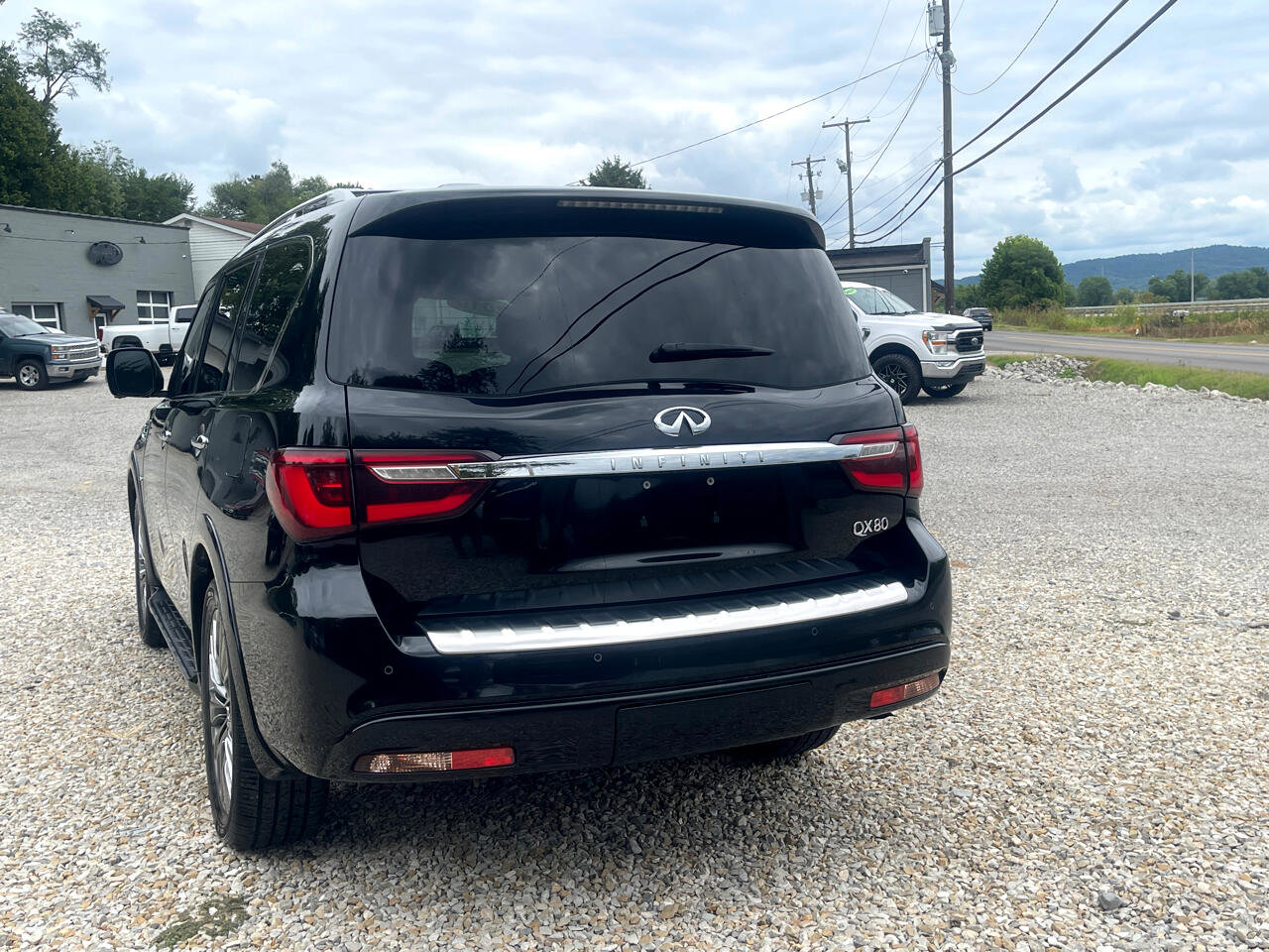 Used 2019 INFINITI QX80 Luxe w/ 22" Wheel Package image 5
