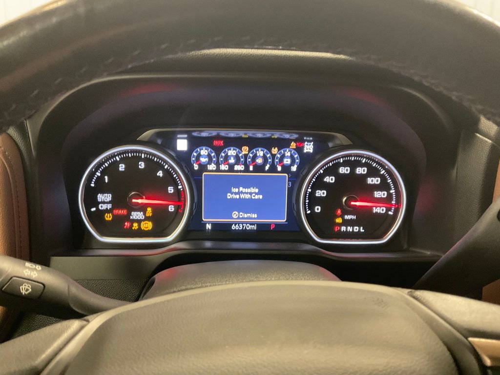 Used 2021 Chevrolet Silverado 1500 High Country image 2