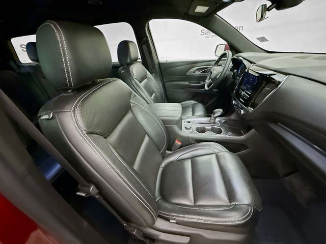 Used 2023 Chevrolet Traverse LT image 28