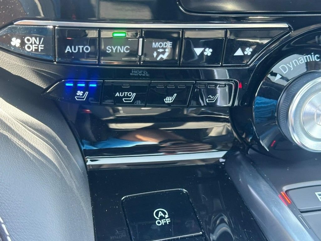 Certified 2026 Acura MDX w/ Advance Package AWD/4WD image 28