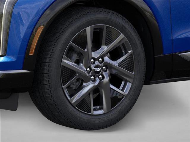 New 2026 Cadillac Optiq Luxury 1 image 9
