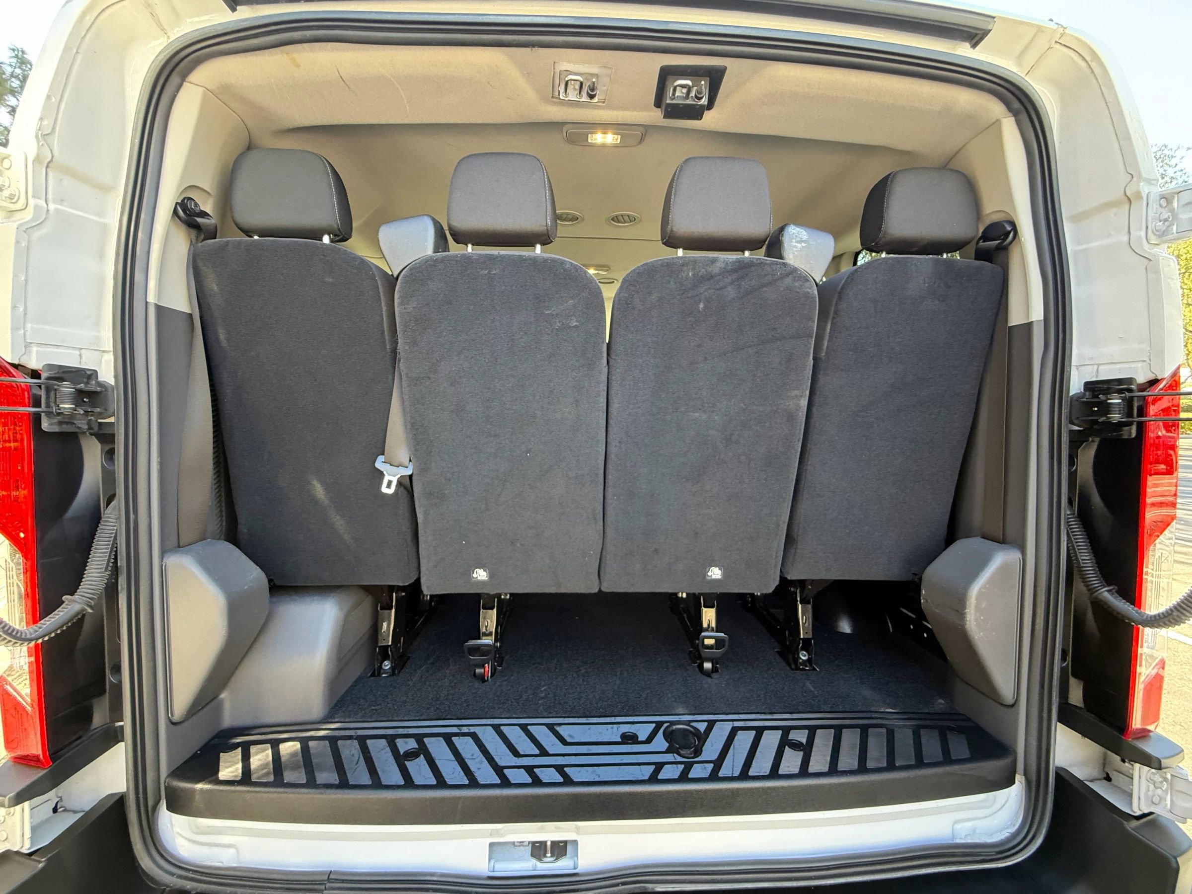 Used 2023 Ford Transit 350 XL image 11