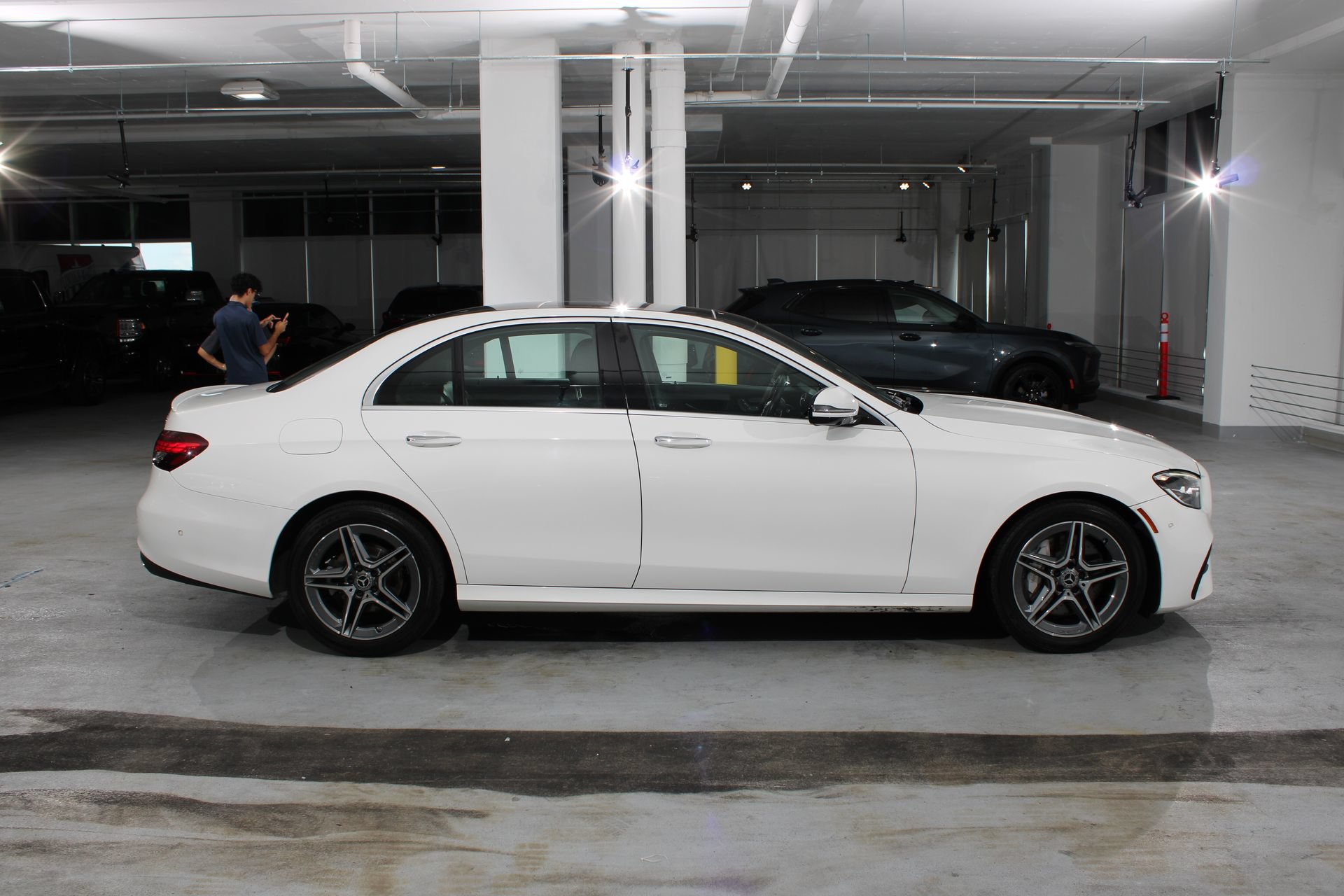 Used 2023 Mercedes-Benz E 350 4MATIC Sedan image 1
