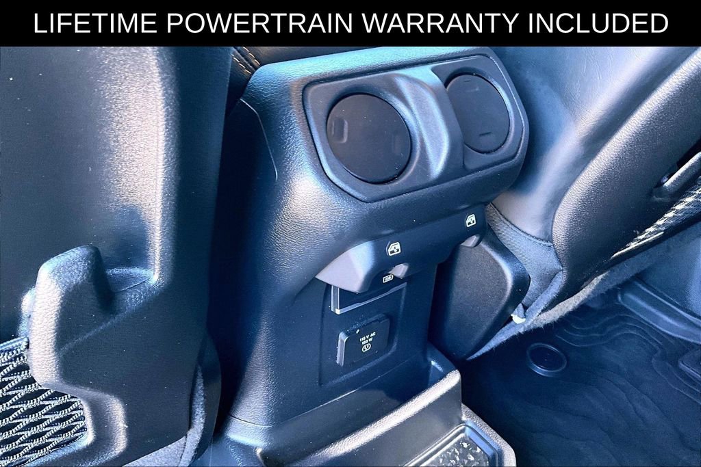 Used 2024 Jeep Wrangler Unlimited Rubicon 392 image 30