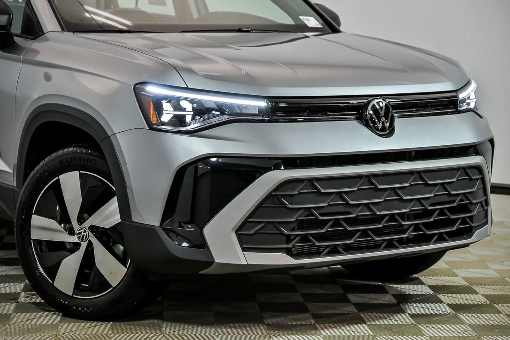 Used 2025 Volkswagen Taos S AWD/4WD image 2