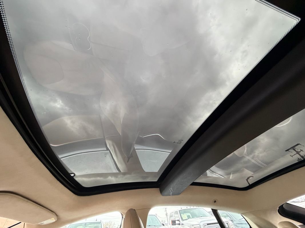 Used 2013 Tesla Model S Performance RWD image 26