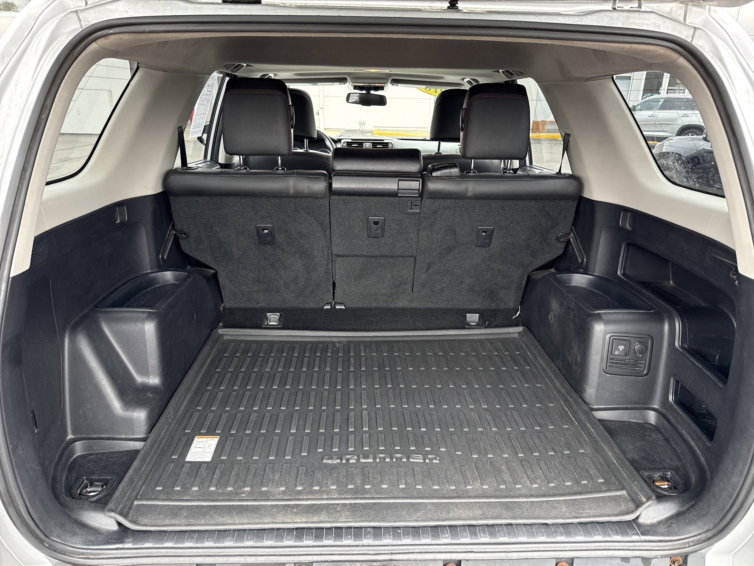 Used 2016 Toyota 4Runner Trail Premium AWD/4WD image 18