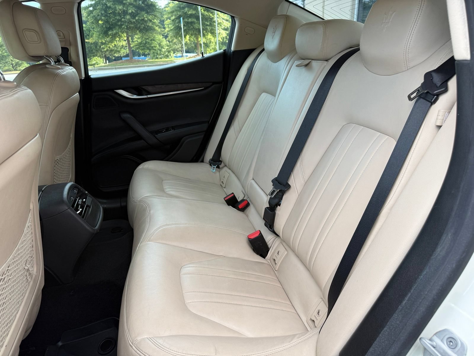 Used 2014 Maserati Ghibli S Q4 AWD/4WD image 40