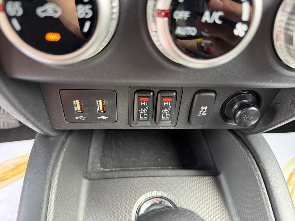 Used 2024 Mitsubishi Outlander Sport SE AWD/4WD image 30