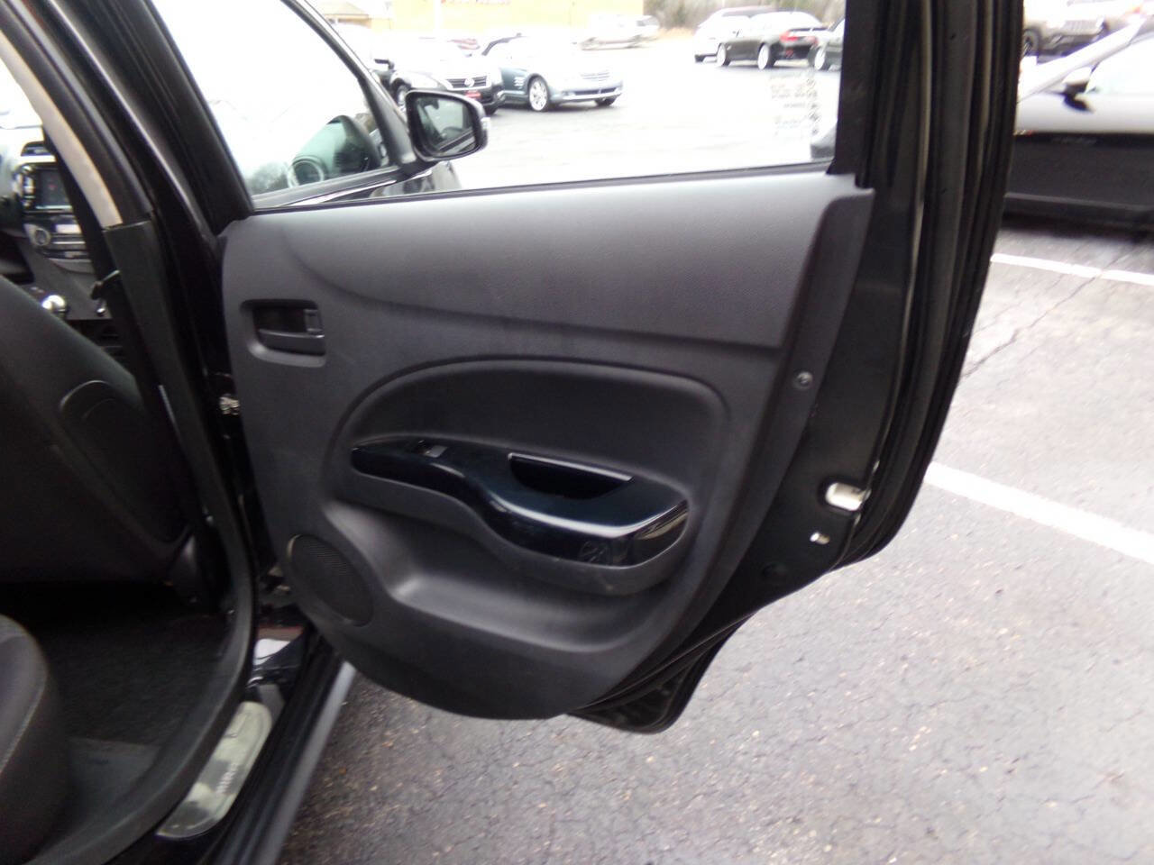 Used 2019 Mitsubishi Mirage SE image 24