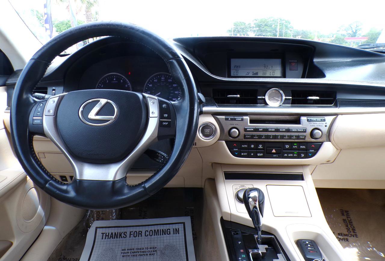 Used 2014 Lexus ES 350 FWD image 12