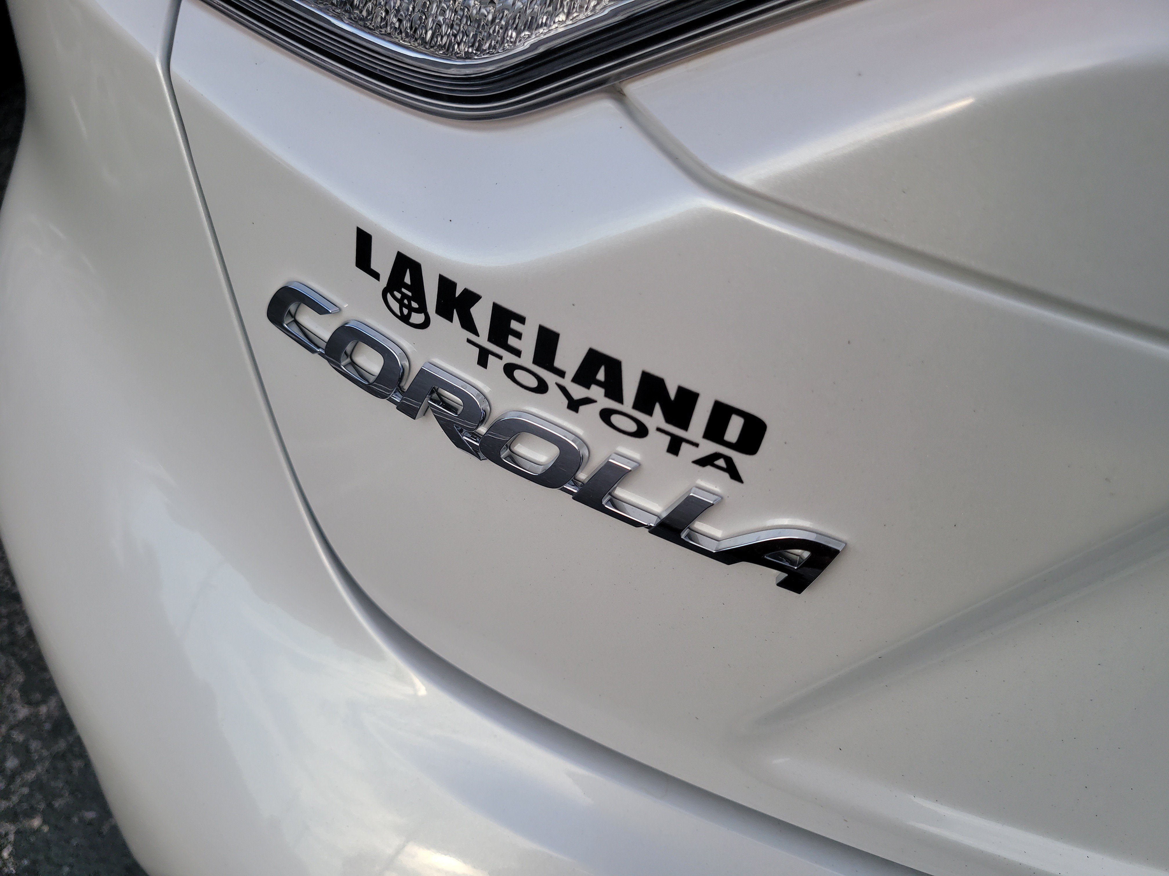 Used 2026 Toyota Corolla SE w/ SE Package FWD image 12