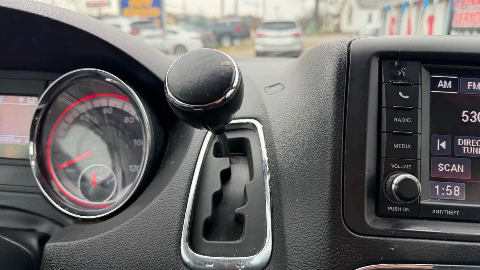 Used 2019 Dodge Grand Caravan GT image 29