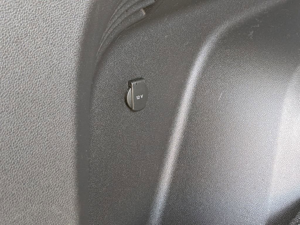 Certified 2024 Volkswagen Atlas Cross Sport SE image 27