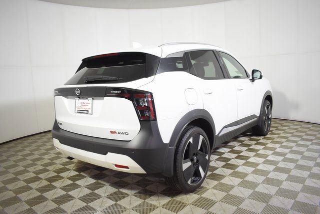 Certified 2025 Nissan Kicks SR image 4