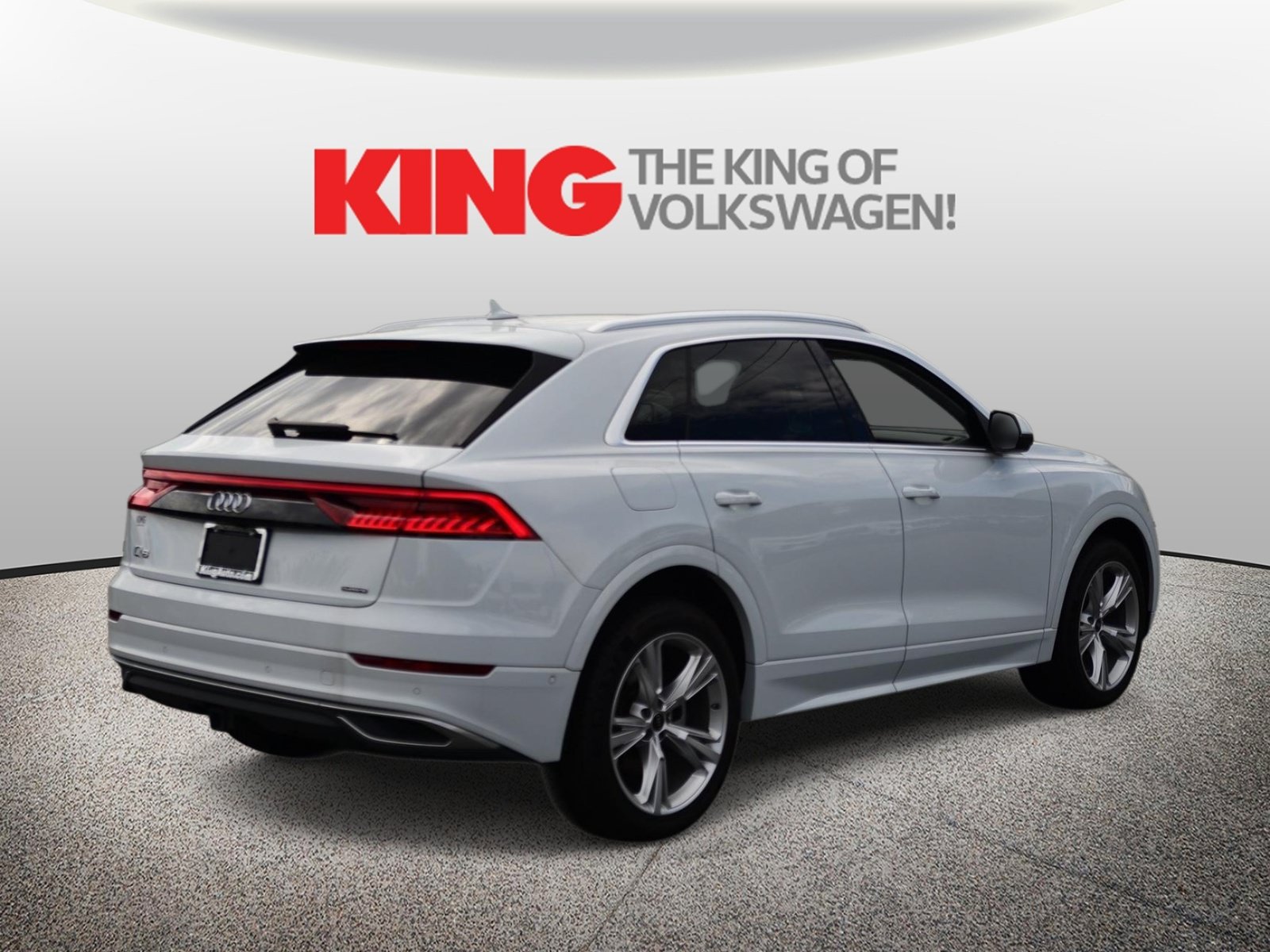 Used 2023 Audi Q8 Premium Plus AWD/4WD image 6