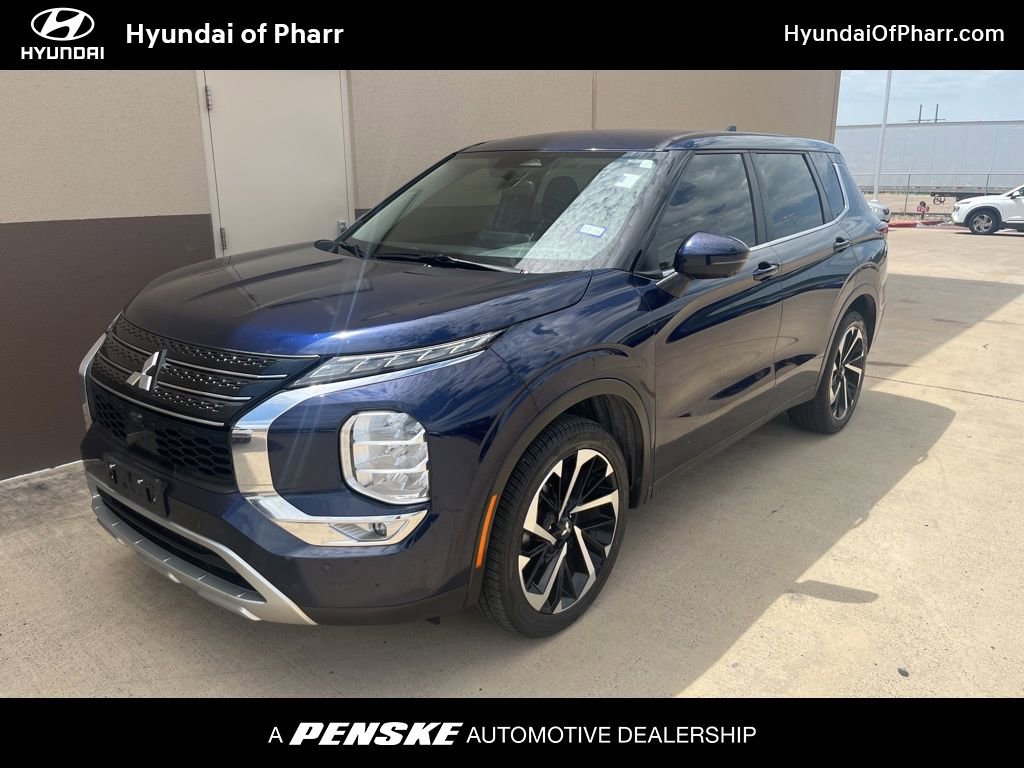 Used 2023 Mitsubishi Outlander SE