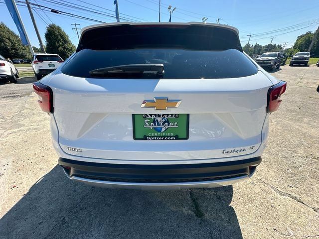 Used 2024 Chevrolet Trax LT w/ Driver Confidence Package FWD image 34
