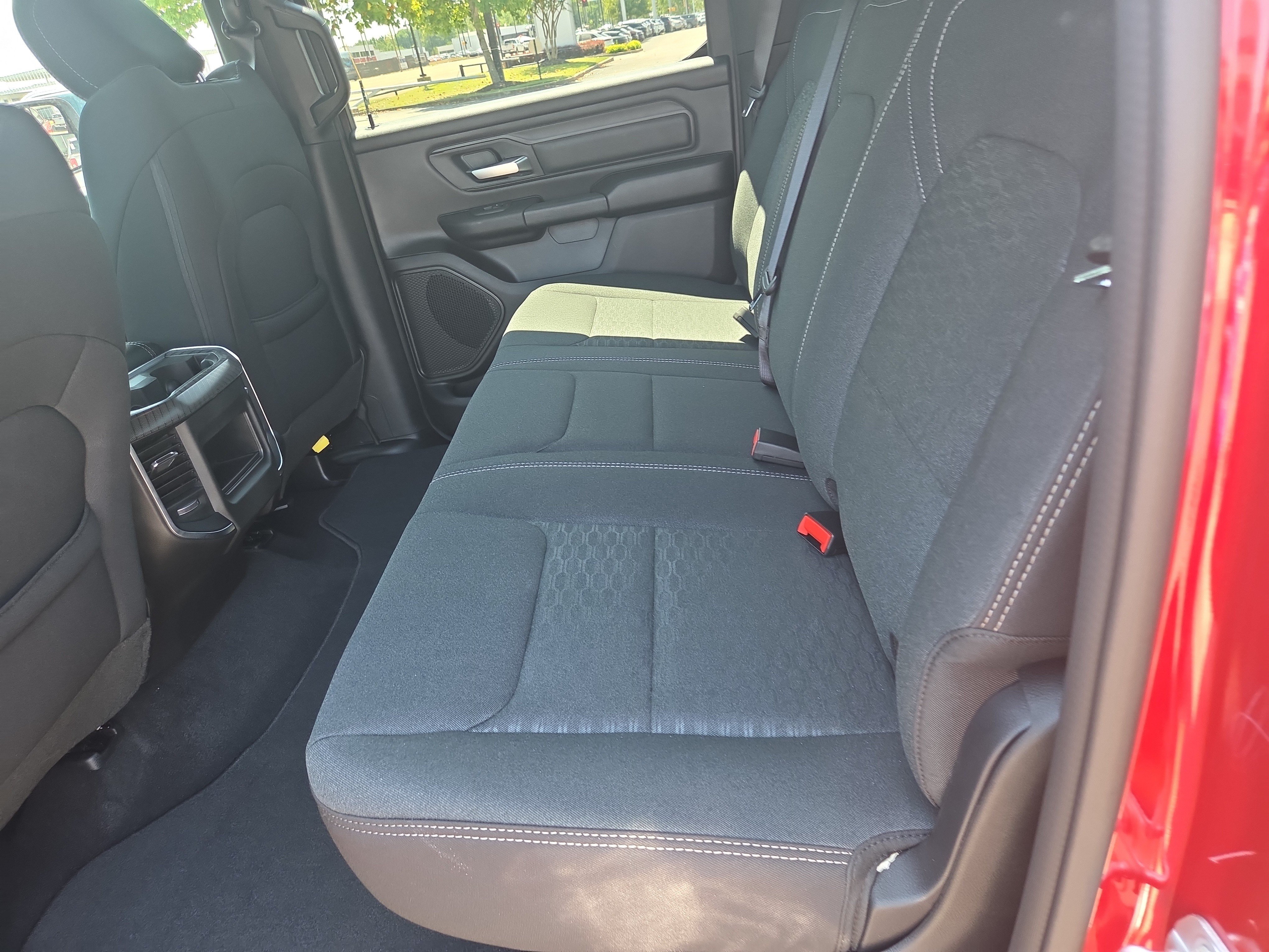 New 2026 RAM 1500 Express AWD/4WD image 6