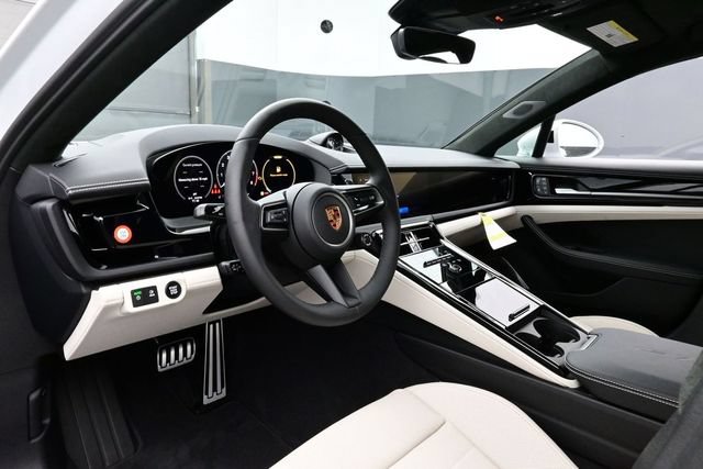 New 2026 Porsche Panamera GTS AWD/4WD image 4