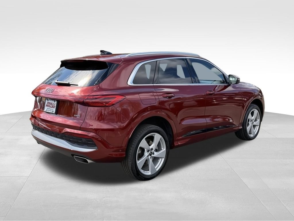 Used 2025 Audi Q5 Premium Plus w/ Premium Plus AWD/4WD image 9
