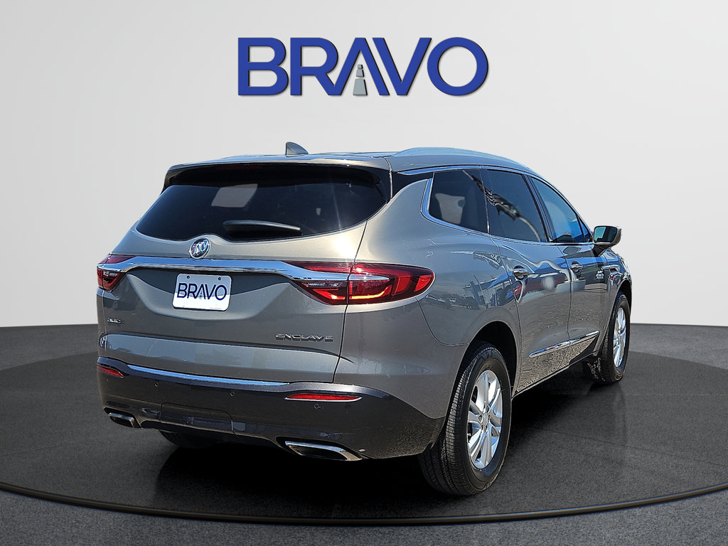 Used 2018 Buick Enclave Essence FWD image 4