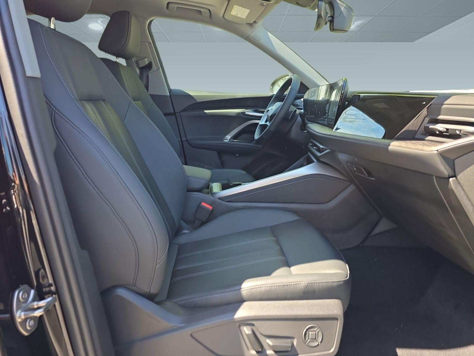 New 2026 Audi Q5 Premium AWD/4WD image 31