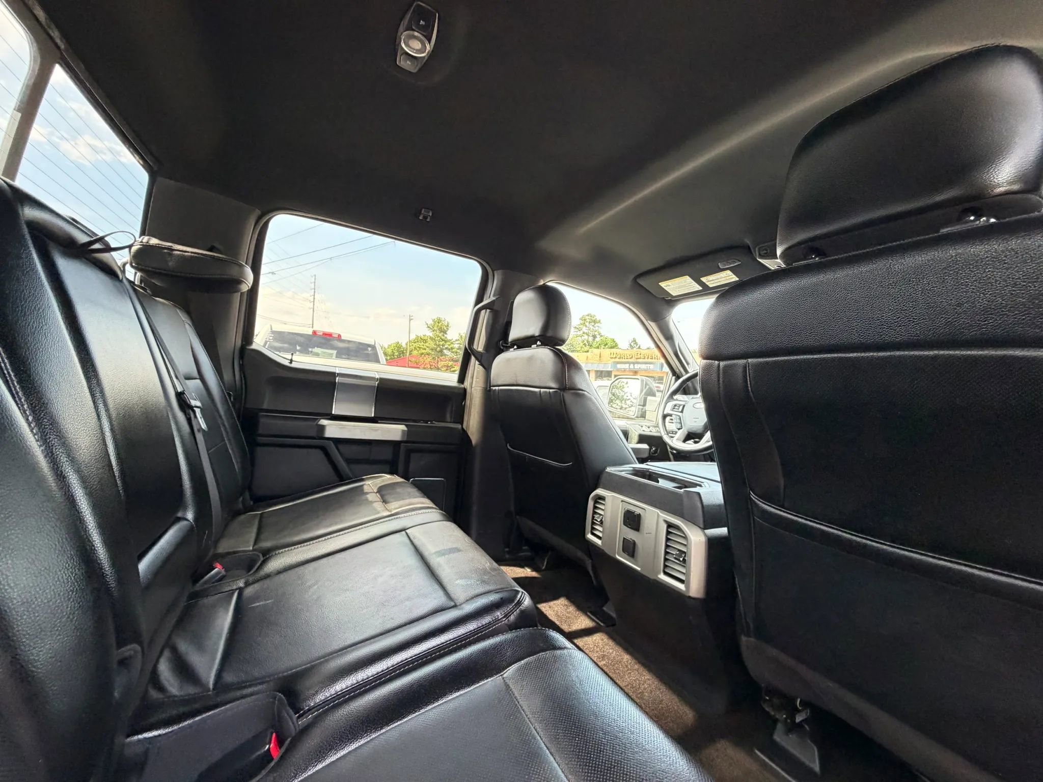 Used 2015 Ford F150 Lariat AWD/4WD image 19