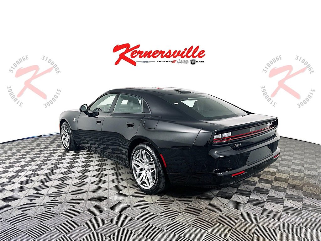 New 2026 Dodge Charger Daytona Scat Pack image 5