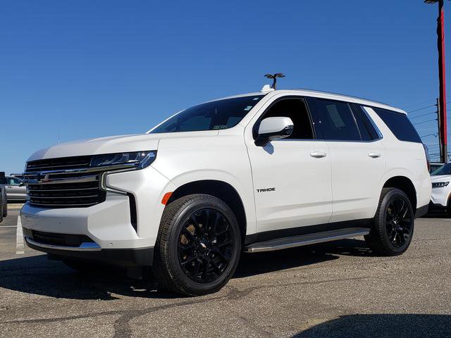 Used 2022 Chevrolet Tahoe LT w/ Luxury Package image 3