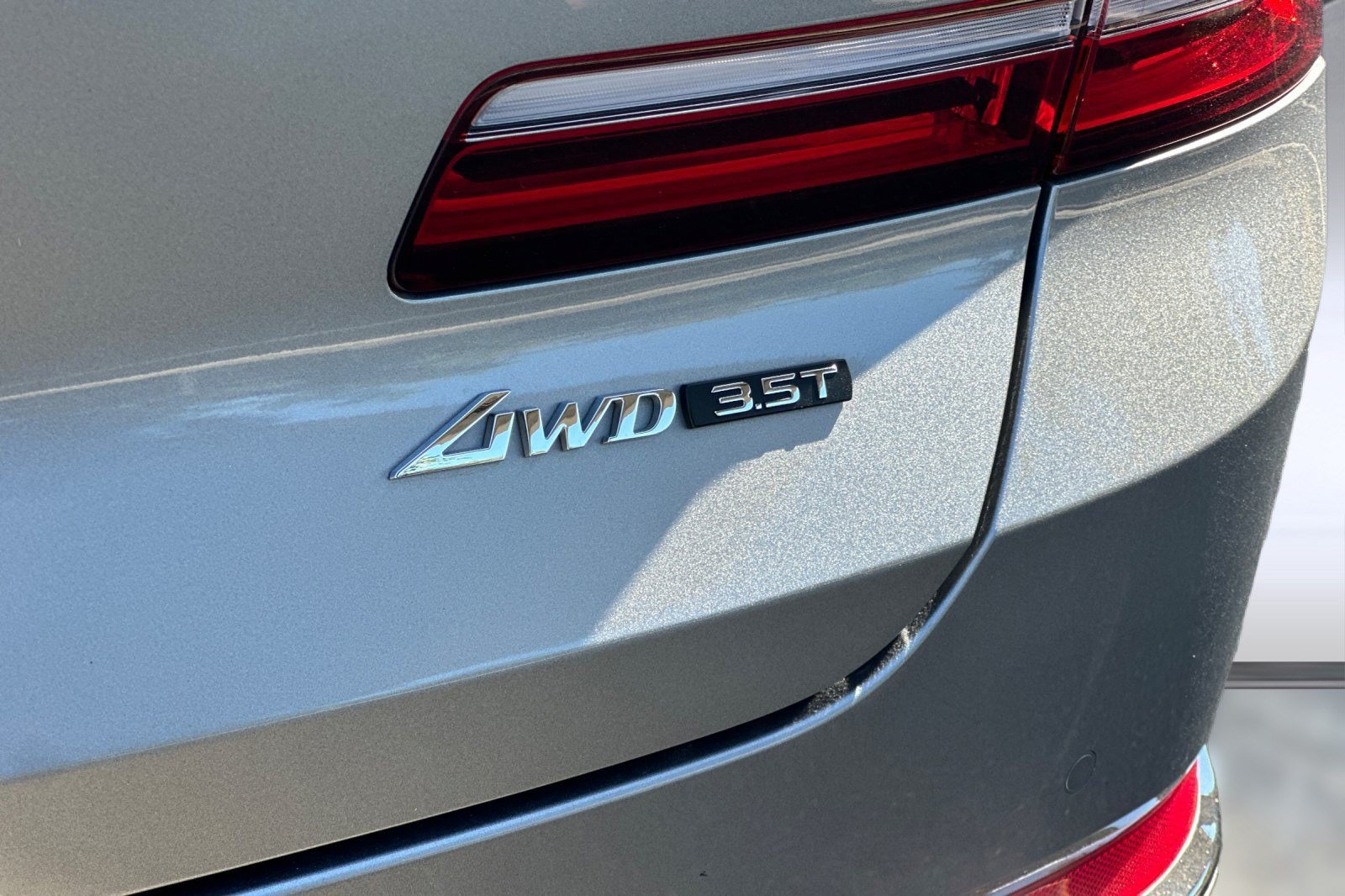 Used 2023 Genesis GV80 3.5T w/ Prestige Package AWD/4WD image 32