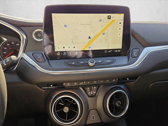 Used 2025 Chevrolet Blazer LT FWD image 15