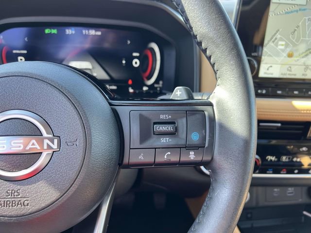 Used 2023 Nissan Rogue Platinum w/ Platinum Premium Package image 17