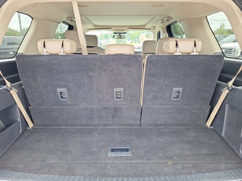 Used 2024 Ford Expedition Limited RWD image 11